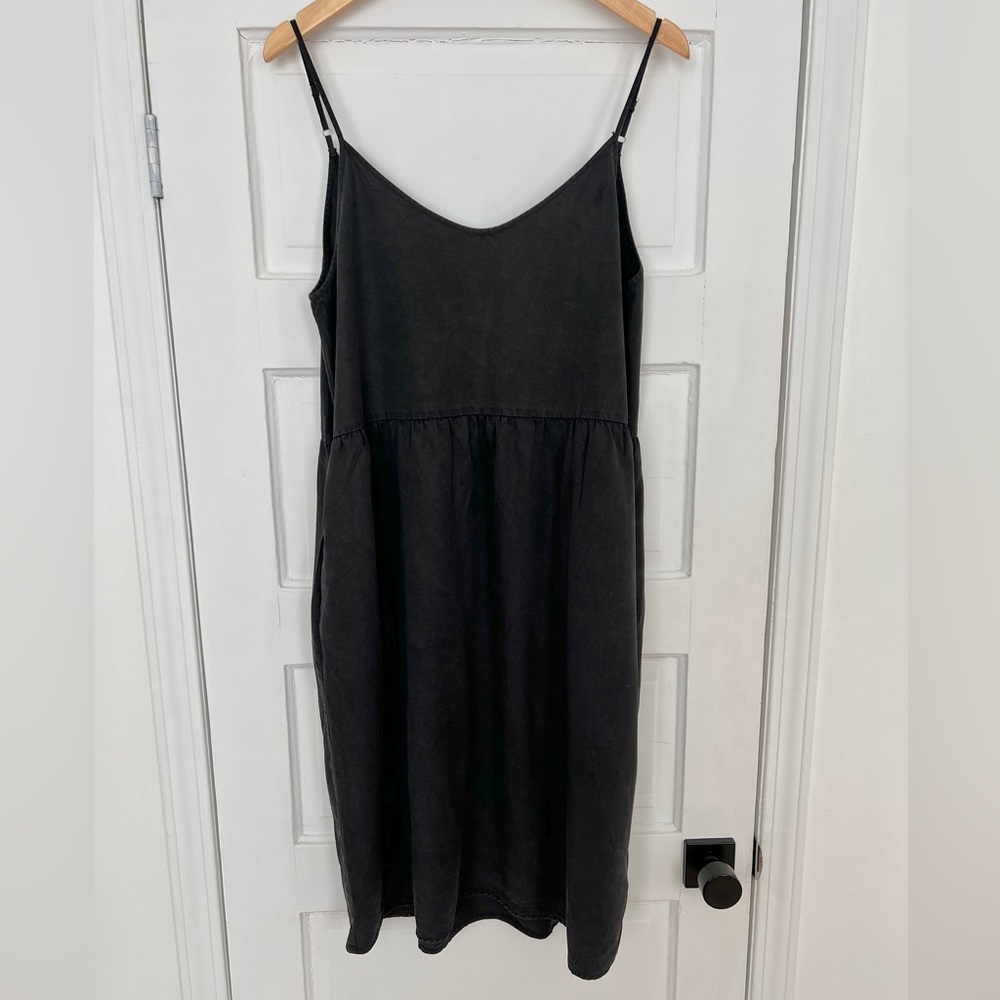 NEUW Black Midi Dress with Pockets